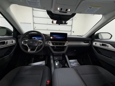 New 2026 Ford Explorer Active AWD/4WD image 9