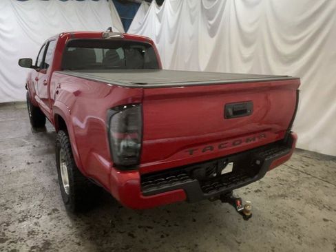 Used 2023 Toyota Tacoma TRD Sport AWD/4WD image 7