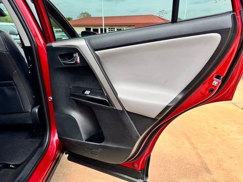 Used 2017 Toyota RAV4 Limited w/ Advanced Technology Package image 20