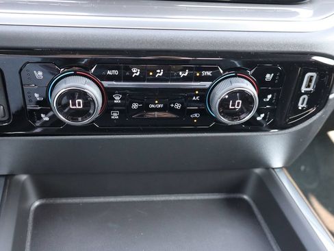 New 2026 Chevrolet Silverado 3500 High Country w/ Technology Package AWD/4WD image 13