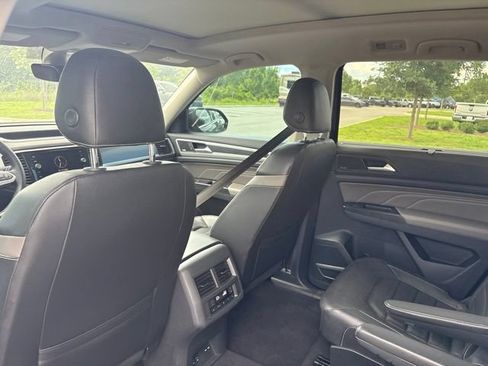 Used 2021 Volkswagen Atlas SEL Premium AWD/4WD image 27