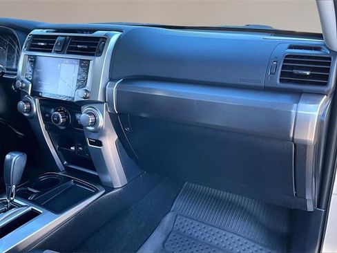 Used 2021 Toyota 4Runner SR5 Premium image 20