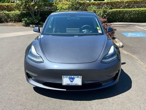 Used 2021 Tesla Model 3 Long Range AWD/4WD image 3