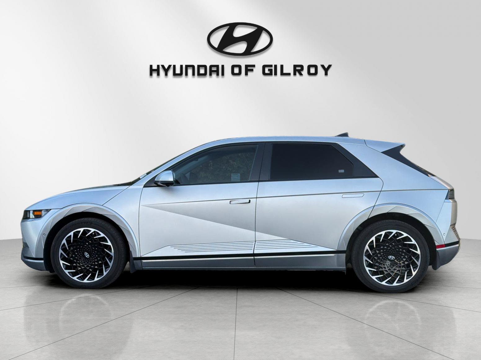 Certified 2023 Hyundai Ioniq 5 Limited w/ Cargo Package AWD/4WD image 2