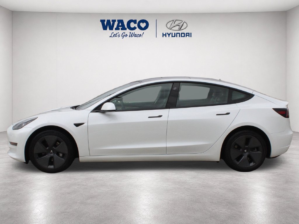 Used 2023 Tesla Model 3 Standard Range RWD image 5