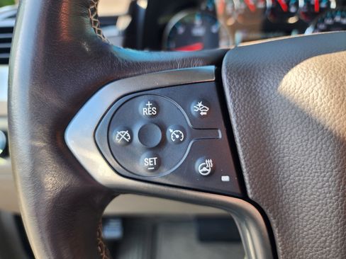 Used 2020 Chevrolet Tahoe LT image 32