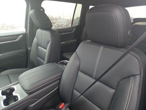 New 2026 GMC Acadia Elevation w/ Black Edition image 16