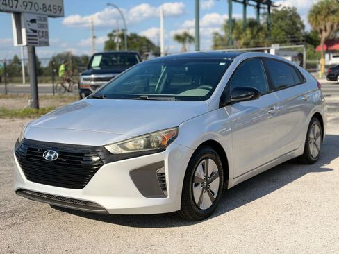 Used 2017 Hyundai Ioniq Blue FWD image 1