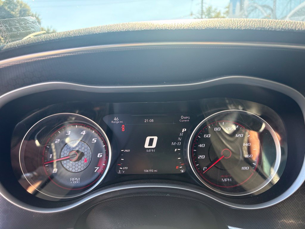 Used 2017 Dodge Charger SRT w/ Harman/Kardon Audio Group RWD image 18