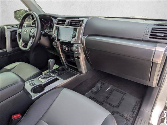 Used 2023 Toyota 4Runner SR5 Premium w/ Moonroof Package RWD image 23