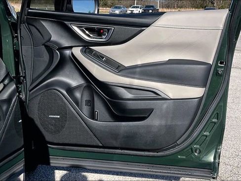 Used 2023 Subaru Forester Limited AWD/4WD image 28