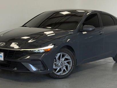 Used 2024 Hyundai Elantra SEL