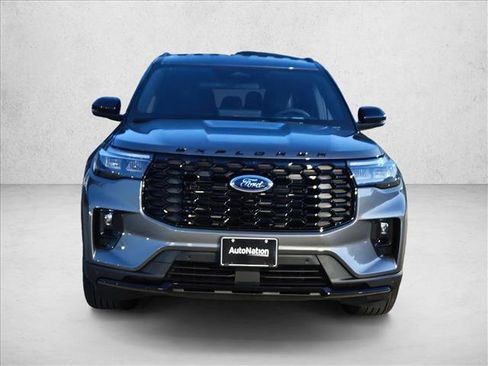 New 2025 Ford Explorer ST-Line image 6