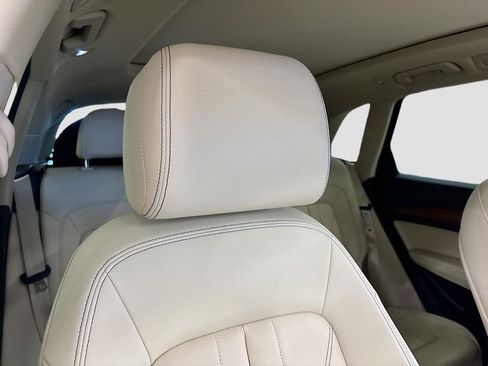 Certified 2023 Audi Q5 2.0T Premium w/ Convenience Package image 20