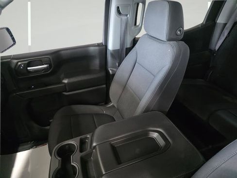 Used 2020 Chevrolet Silverado 1500 Custom Trail Boss w/ Custom Convenience Package AWD/4WD image 21
