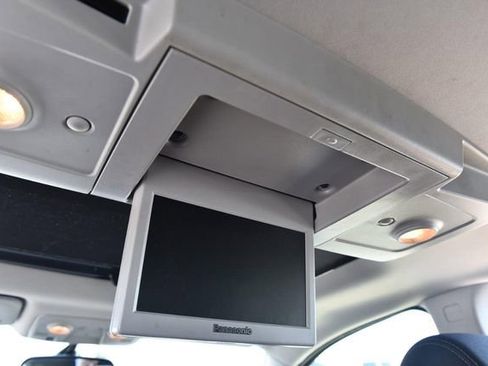 Used 2015 Chevrolet Traverse LT w/ Traveler's Package FWD image 23