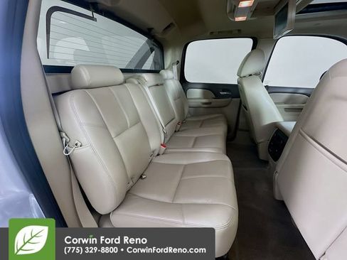 Used 2012 Chevrolet Avalanche LT AWD/4WD image 29