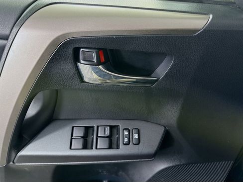 Used 2018 Toyota RAV4 XLE w/ Plus Extra Value Package image 22