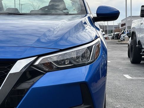 Used 2023 Nissan Sentra SV image 30