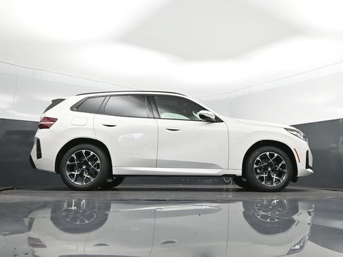 New 2026 BMW X3 xDrive30 w/ M Sport Package AWD/4WD image 43
