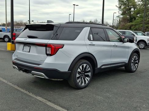 New 2026 Ford Explorer Platinum w/ LUX Leather Package image 3