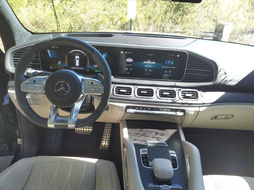Used 2023 Mercedes-Benz GLS 63 AMG 4MATIC image 24