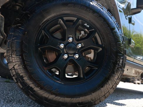 Used 2021 Jeep Wrangler Sport AWD/4WD image 45
