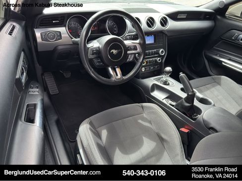 Used 2022 Ford Mustang GT image 12