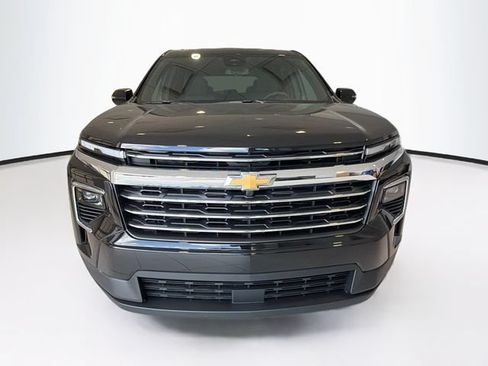 New 2026 Chevrolet Traverse LT FWD image 2