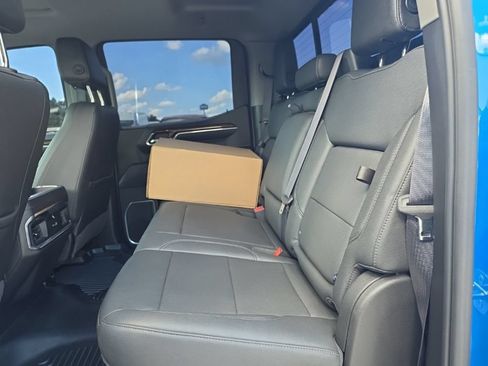Used 2022 GMC Sierra 1500 Elevation w/ Elevation Premium Package AWD/4WD image 10