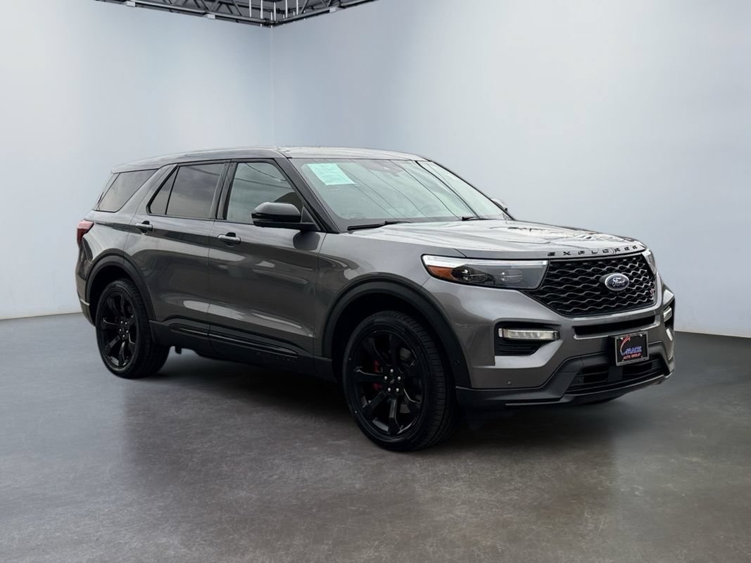 Used 2022 Ford Explorer ST w/ Equipment Group 401A AWD/4WD image 3