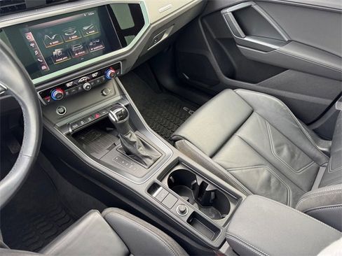 Used 2021 Audi Q3 2.0T Premium Plus w/ Premium Plus Package image 17