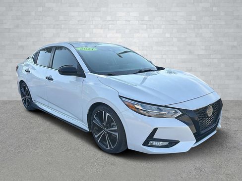 Used 2021 Nissan Sentra SR image 2