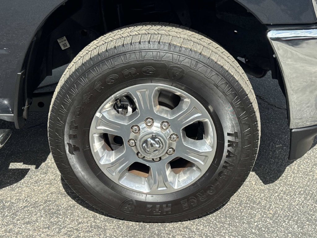Used 2025 RAM 2500 Big Horn AWD/4WD image 30