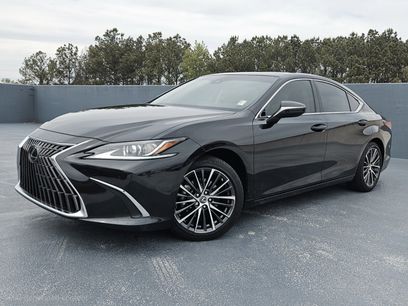 Used 2025 Lexus ES 350 w/ Premium Package