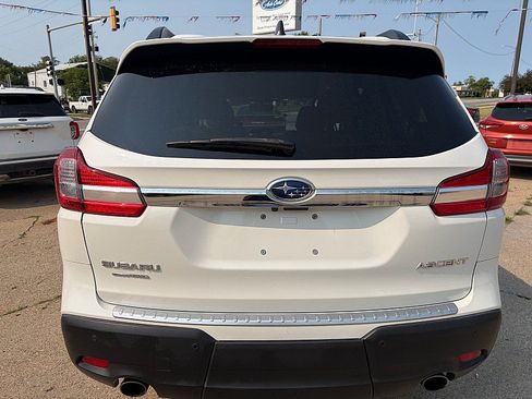 Used 2021 Subaru Ascent Premium w/ Convenience Package AWD/4WD image 8