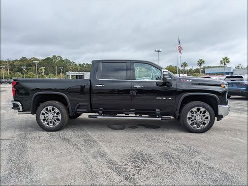 New 2026 Chevrolet Silverado 2500 LTZ AWD/4WD image 3