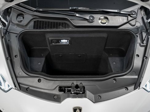 Used 2020 Lamborghini Huracan EVO image 63