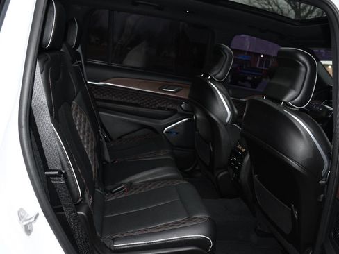 Used 2022 Jeep Grand Cherokee L Summit w/ Advanced Protech Group IV image 28