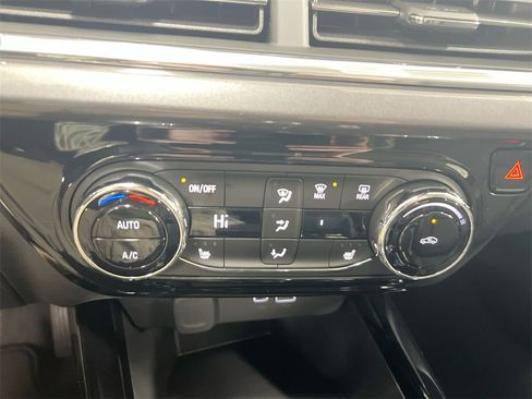 New 2026 Chevrolet Trax ACTIV w/ Driver Confidence Package image 15