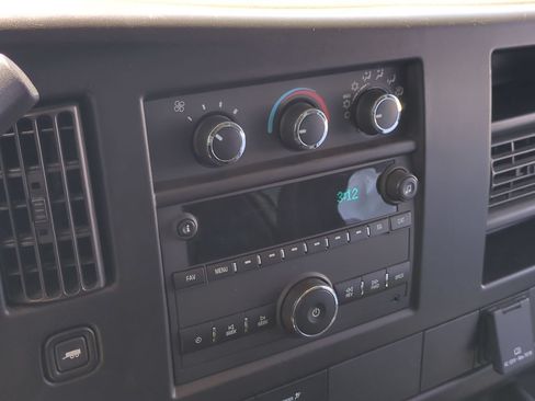 Used 2019 Chevrolet Express 2500 w/ Driver Convenience Package RWD image 13