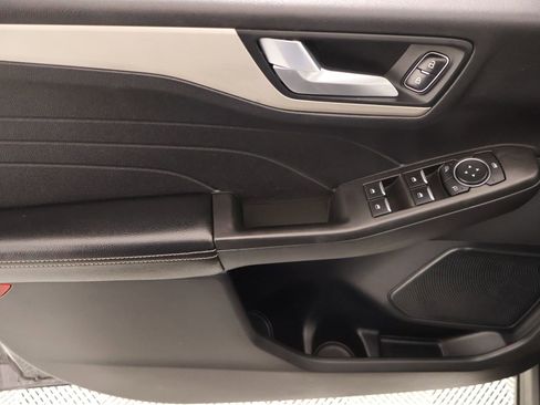 Used 2021 Ford Escape SE w/ Convenience Package image 15