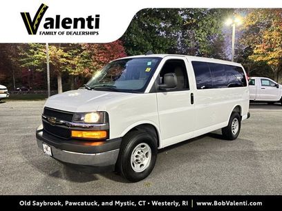 Used 2025 Chevrolet Express 3500 LS w/ Chrome Appearance Package