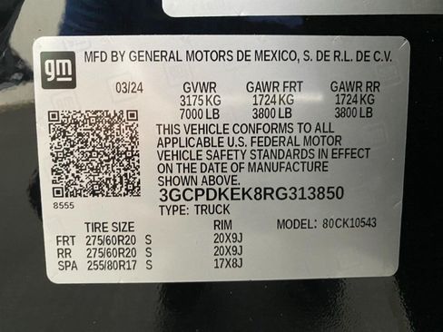 Used 2024 Chevrolet Silverado 1500 LT AWD/4WD image 31