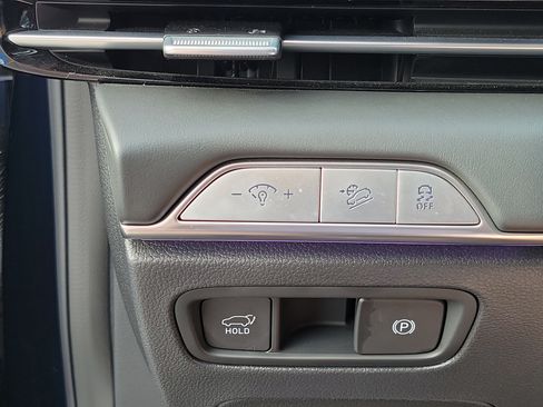 Certified 2026 Genesis GV80 3.5T Prestige AWD/4WD image 10