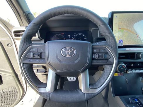 Used 2026 Toyota Tacoma TRD Sport image 23