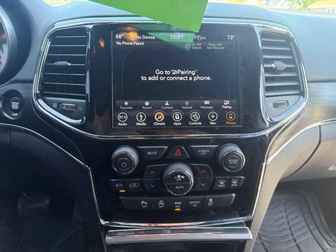 Used 2019 Jeep Grand Cherokee Limited AWD/4WD image 26