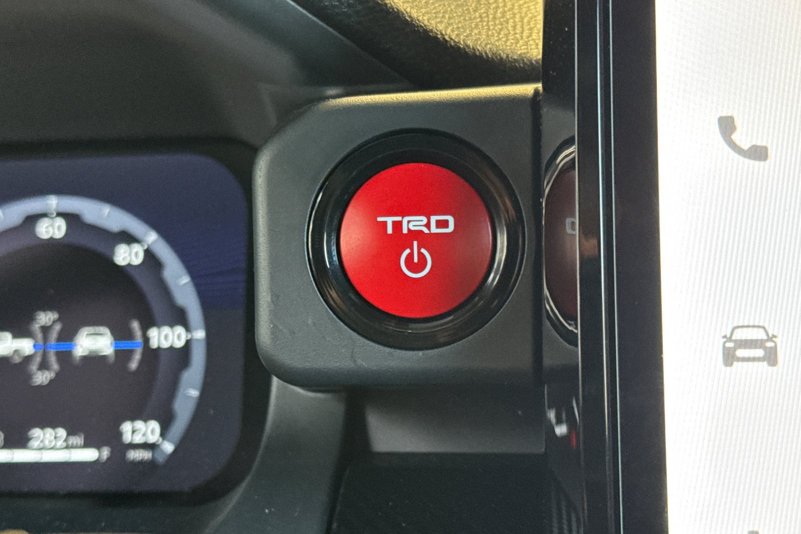 Certified 2026 Toyota Tacoma TRD Pro w/ Tow Tech Package AWD/4WD image 28