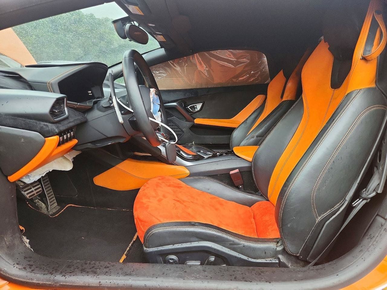 Used 2017 Lamborghini Huracan LP 580-2 RWD image 6