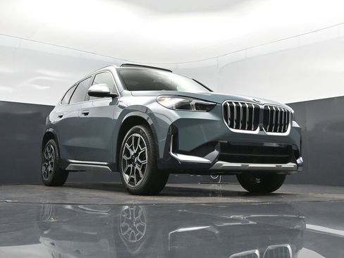 Used 2024 BMW X1 xDrive28i AWD/4WD image 44